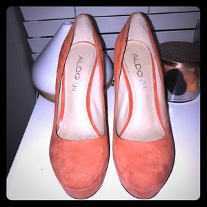 Aldo Suede Pumps